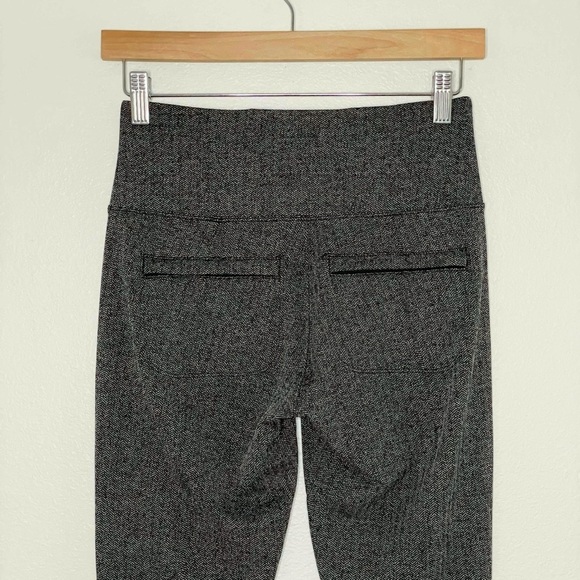 Athleta Delancey Herringbone Tight High Rise Legging Black White XS - Picture 8 of 14